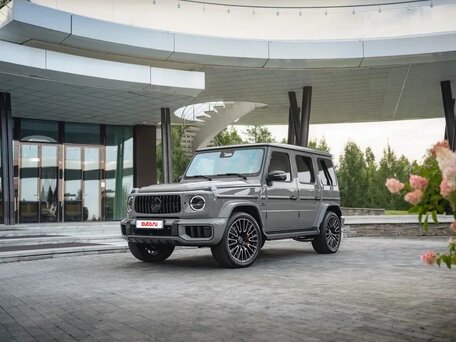 2026 Mercedes-Benz G-Класс AMG 63 AMG II (W465) Рестайлинг, серый, 30990000 рублей, вид 4