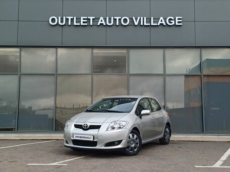 Toyota Auris I