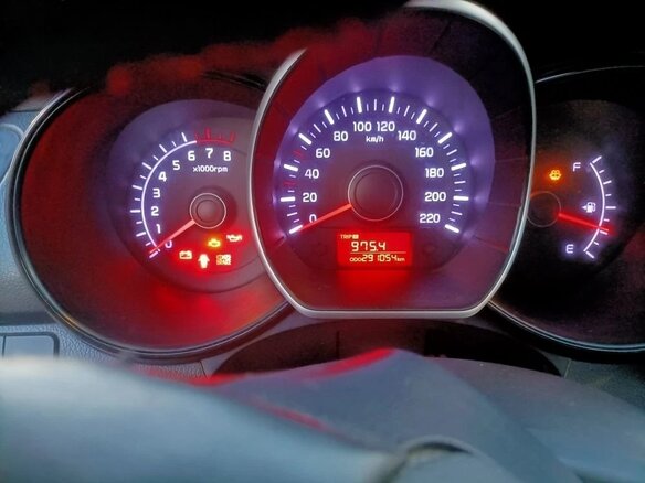 2013 Kia Rio 5-speed III, белый, 666000 рублей - вид 5