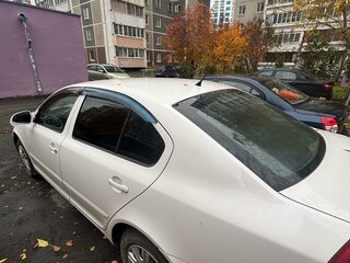 2010 Skoda Octavia Czech market II (A5) Рестайлинг, белый, 550000 рублей, вид 3