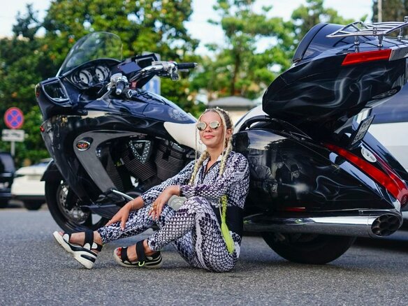 2008 Victory Vision Tour, чёрный, 699000 рублей - вид 17