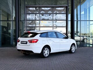 2017 Lada (ВАЗ) Vesta SW I, белый, 599000 рублей, вид 2