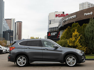 2016 BMW X1 20i xDrive II (F48), серый, 2398000 рублей, вид 3