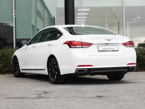 2019 Genesis G80 I, белый, 2500000 рублей - вид 5
