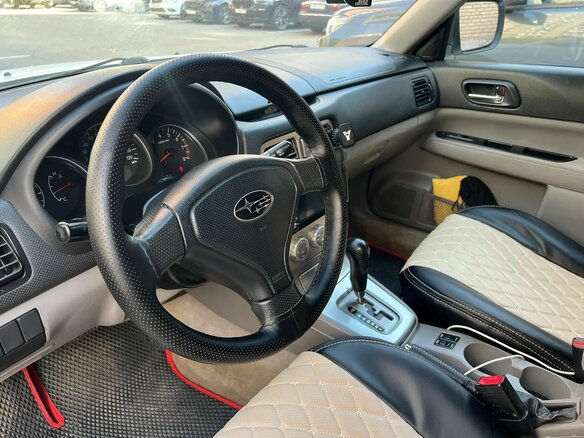 2005 Subaru Forester II Рестайлинг, белый, 910000 рублей - вид 10