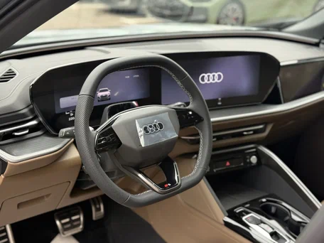 2026 Audi Q5 L III (GU), чёрный, 5730000 рублей, вид 4