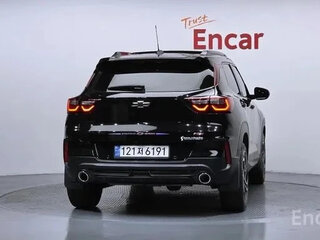 2023 Chevrolet TrailBlazer III Рестайлинг, чёрный, 1520000 рублей, вид 3