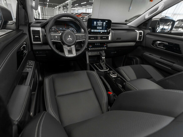 2026 Mitsubishi L200 VI, чёрный, 5700000 рублей - вид 8