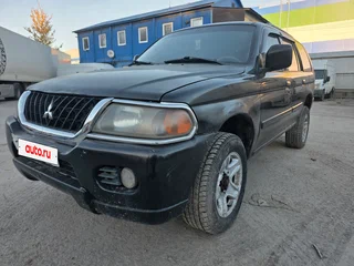 2001 Mitsubishi Montero Sport I, чёрный, 350000 рублей, вид 1
