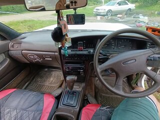 1991 Toyota Cresta III (X80) Рестайлинг, белый, 270000 рублей, вид 1