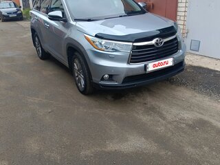2014 Toyota Highlander III (XU50), серебристый, 2950000 рублей, вид 3