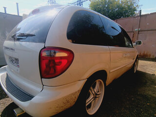 2003 Dodge Caravan 4-speed IV, белый, 620000 рублей, вид 1