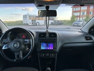 2013 Volkswagen Polo V, белый, 650000 рублей, вид 5