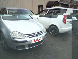 2004 Volkswagen Golf V, серый, 500000 рублей, вид 3