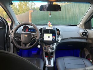 2012 Chevrolet Aveo II, серебристый, 500000 рублей, вид 5