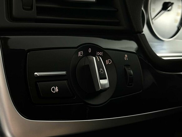 2015 BMW 5 серии 520i VI (F10/F11/F07) Рестайлинг, чёрный, 2199000 рублей - вид 25