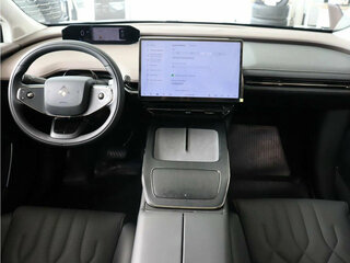 2026 GAC Hyptec HT, чёрный, 5999000 рублей, вид 4