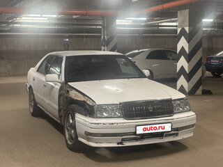 1996 Toyota Crown X (S150), белый, 450000 рублей, вид 1