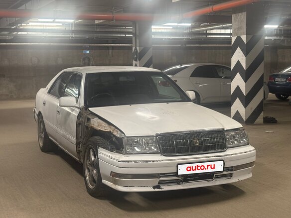 1996 Toyota Crown X (S150), белый, 450000 рублей