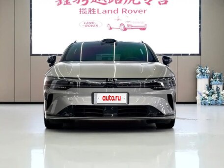 2025 Zeekr 007 GT 75 kWh, серебристый, 6050000 рублей, вид 2