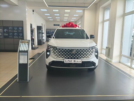 2026 Changan UNI-S I Рестайлинг, белый, 3249900 рублей, вид 2