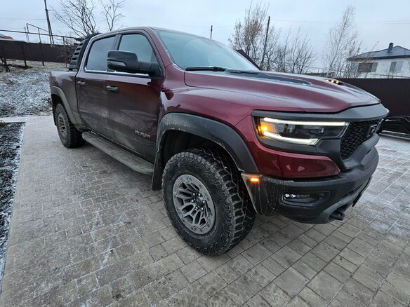 2024 Ram 1500 Crew Cab TRX V, красный, 15500000 рублей - вид 1