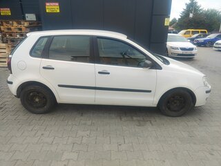 2008 Volkswagen Polo IV Рестайлинг, белый, 510000 рублей, вид 2