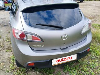 2011 Mazda 3 II (BL) Рестайлинг, серебристый, 600000 рублей, вид 4