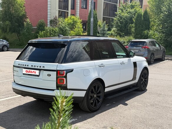 2019 Land Rover Range Rover IV Рестайлинг, белый, 6900000 рублей - вид 6