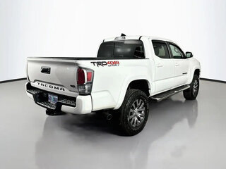 2022 Toyota Tacoma III, белый, 8897645 рублей, вид 4