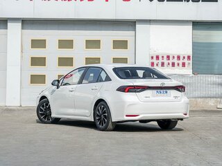 2026 Toyota Corolla XII (E210) Рестайлинг 2, белый, 3040000 рублей, вид 4