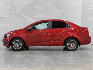 2012 Chevrolet Aveo II, красный, 580000 рублей, вид 2
