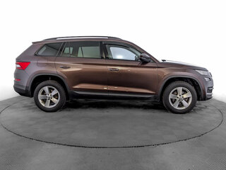 2019 Skoda Kodiaq I, коричневый, 1735000 рублей, вид 4