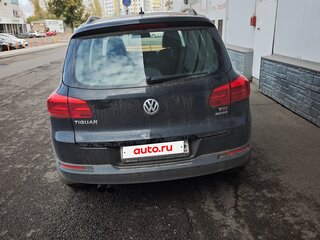 2013 Volkswagen Tiguan I Рестайлинг, чёрный, 680000 рублей, вид 2