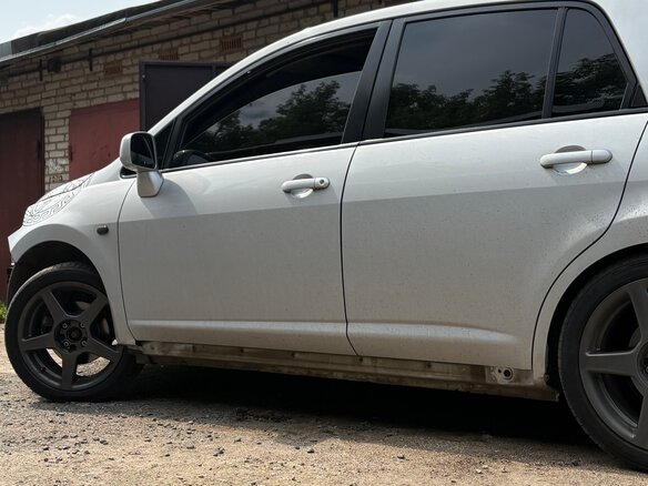 2007 Nissan Tiida I, серебристый, 880000 рублей - вид 15