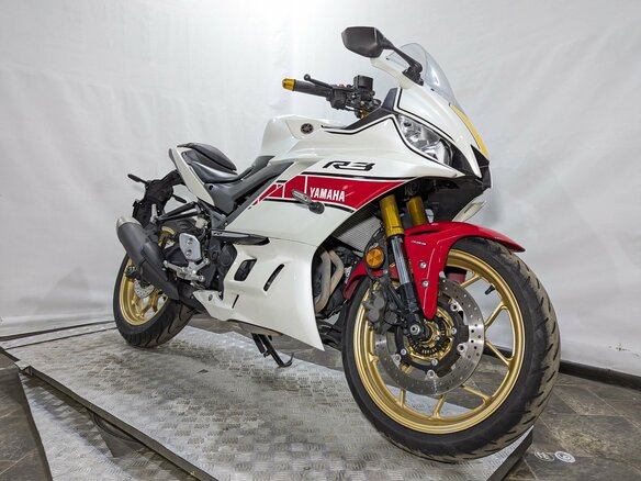 2021 Yamaha YZF-R3, белый, 530000 рублей - вид 6