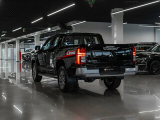 2026 Mitsubishi L200 VI, чёрный, 5700000 рублей, вид 5