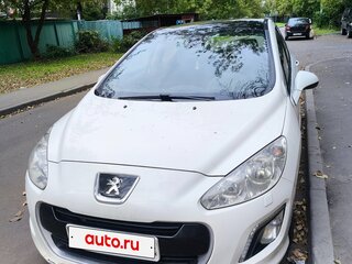 2011 Peugeot 308 I Рестайлинг, белый, 370000 рублей, вид 2