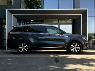 2020 Kia Sorento IV, серый, 2959900 рублей, вид 4