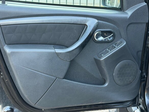 2017 Renault Duster I Рестайлинг, чёрный, 1269000 рублей - вид 14