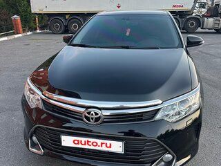 2015 Toyota Camry VII (XV50) Рестайлинг, чёрный, 1999999 рублей, вид 2