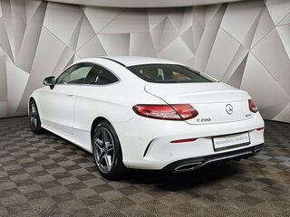 2018 Mercedes-Benz C-Класс 200 IV (W205) Рестайлинг, белый, 3395000 рублей, вид 4