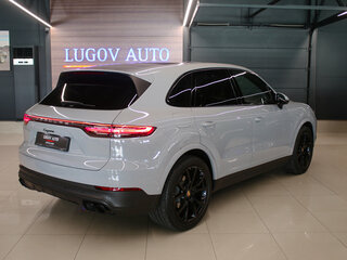 2020 Porsche Cayenne III, чёрный, 8450000 рублей, вид 4