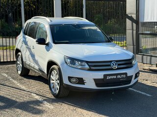 2015 Volkswagen Tiguan I Рестайлинг, белый, 1789000 рублей, вид 1