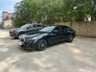 2023 BMW 5 серии 520i VIII (G60/G61/G68), синий, 5700000 рублей, вид 1