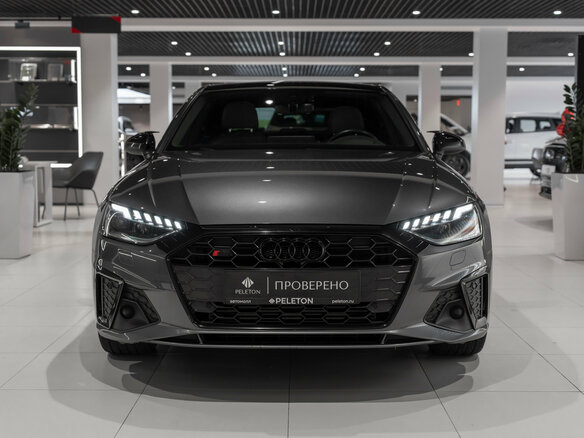 2021 Audi A4 45 TFSI V (B9) Рестайлинг, серый - вид 2