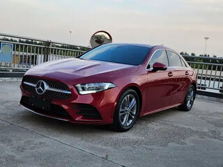 2021 Mercedes-Benz A-Класс 180 Long IV (W177), красный, 1850000 рублей, вид 1