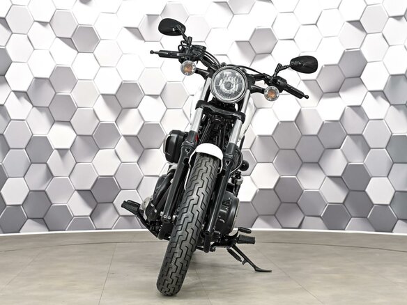 2015 Yamaha XV950 Bolt, белый, 715000 рублей - вид 4