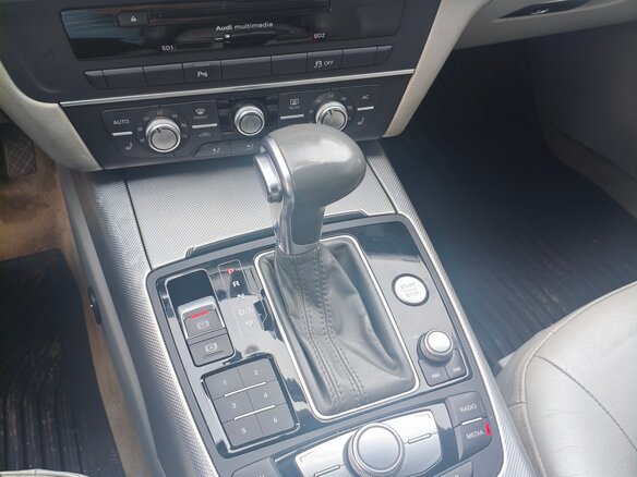2011 Audi A6 IV (C7), чёрный, 2000000 рублей - вид 12