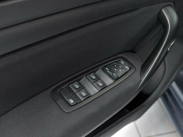 2017 Renault Megane IV, серый, 1230000 рублей - вид 16